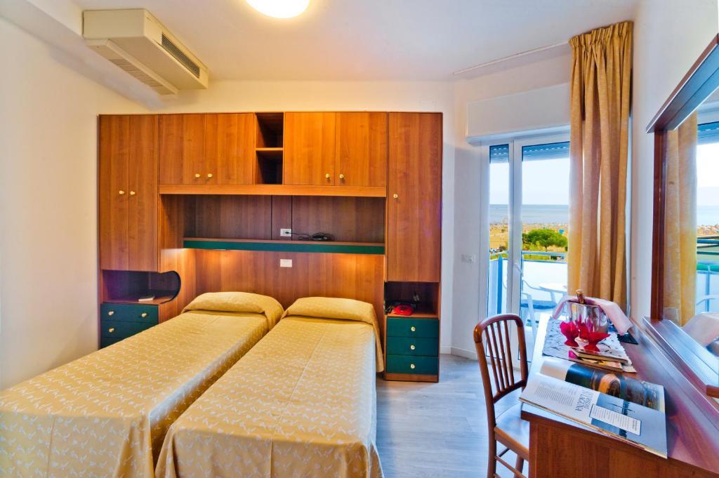 Hotel Gimm Бибионе Номер фото
